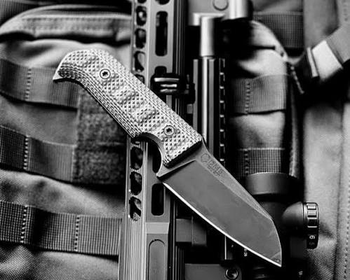 Knives & Blades