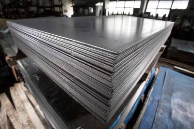 20MnCr5 and 16MnCr5 steel blocks